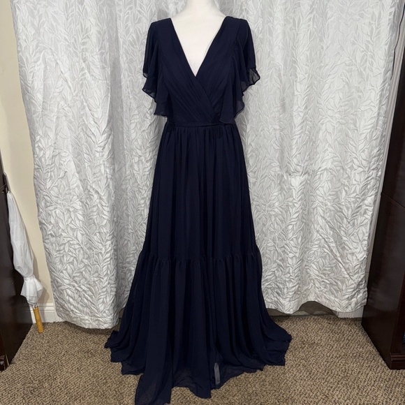 AW. BRIDAL navi blue v neck and v back size 12 formal flowy lightweight dress - Picture 2 of 11
